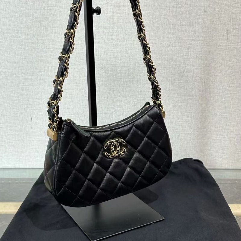 ✨CHANEL 23K黑金19bag hobo包 20*13*5 99新配件塵袋-1