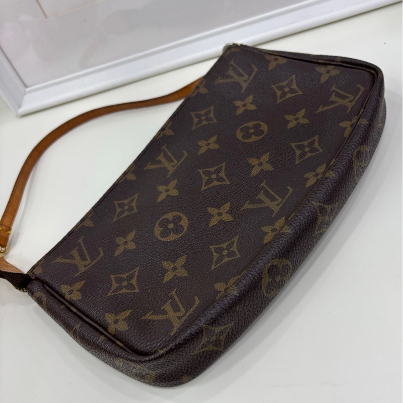 LV｜路易威登 老花小麻將包 中古全原 尺寸：21*13*3-4