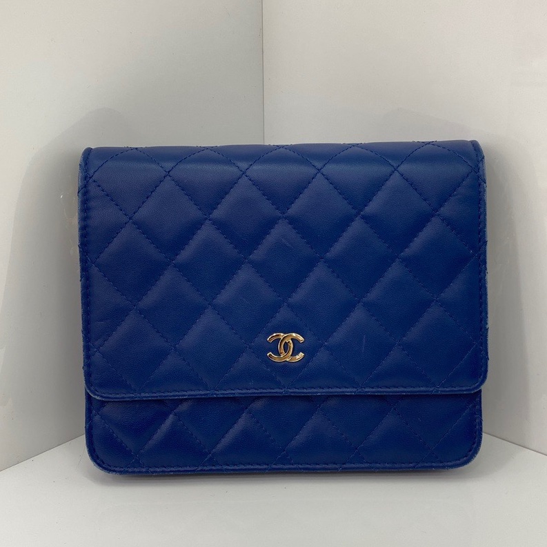 Chanel香奈兒 直式版方胖子woc深藍色，24開，輕微使用痕跡，內裡乾淨-3
