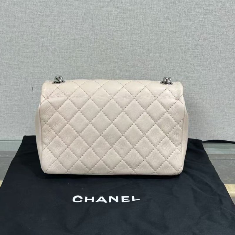 CHANEL 銀扣菱格紋肩背斜背包 22*14.5*6 97新配件塵袋-2
