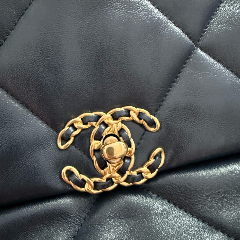 CHANEL 19 口蓋包 菱格紋 手提 肩背包 深藍19包 26CM 原廠盒子/防塵袋-10