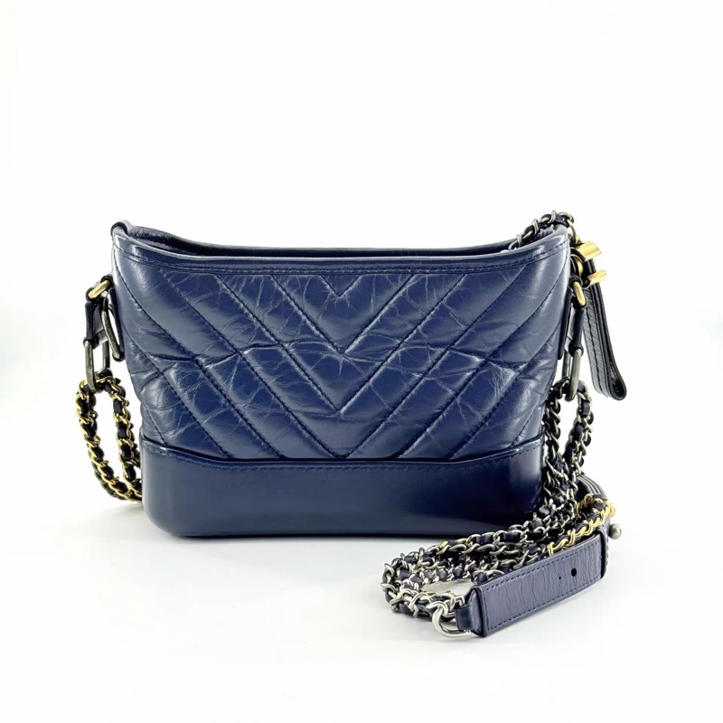 Chanel香奈兒藍色V紋流浪包 小號 small gabreille-1