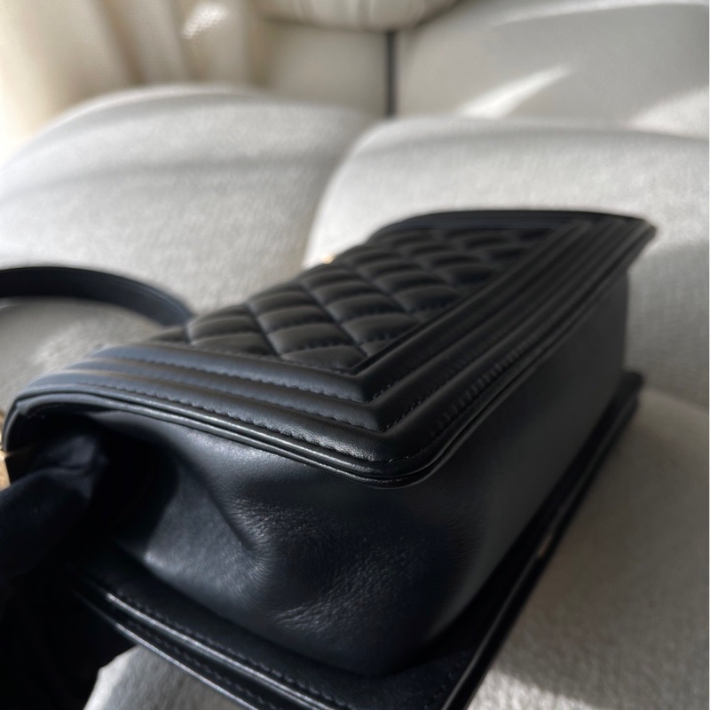 Chanel Boy20黑金牛皮晶片-6