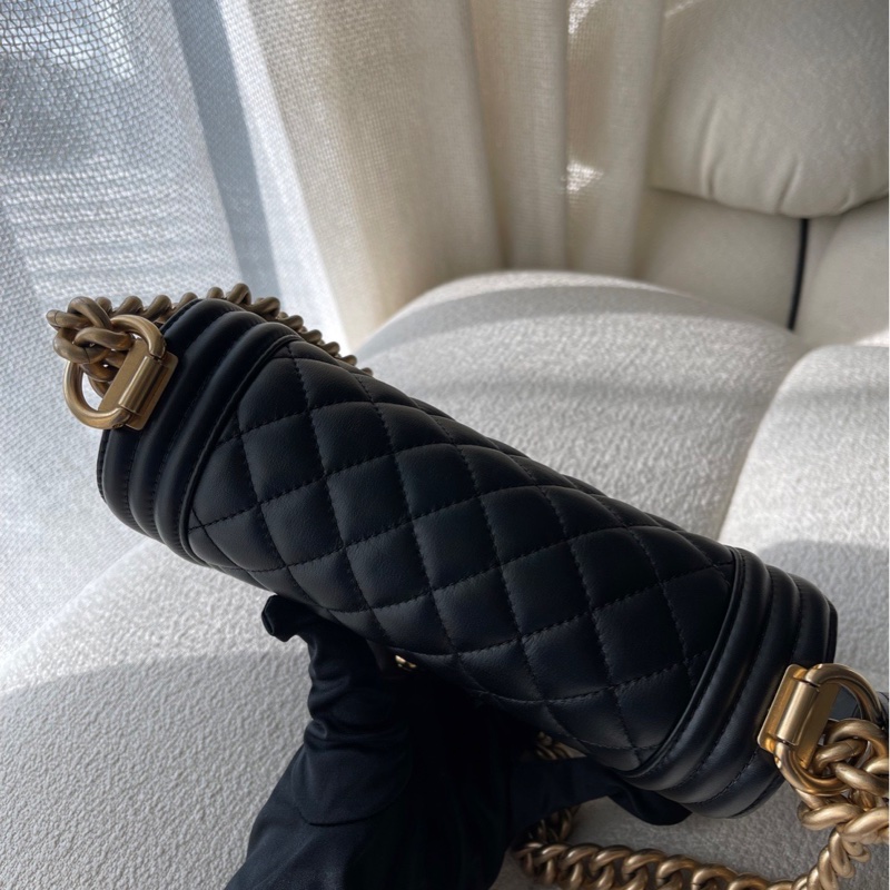 Chanel Boy20黑金牛皮晶片-14