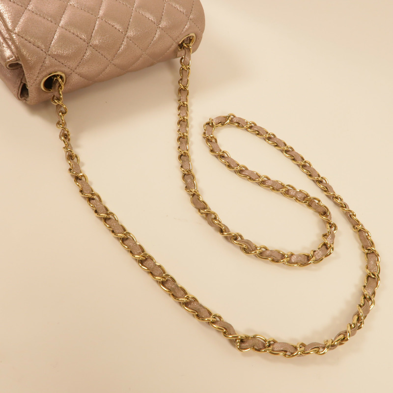 CHANEL 羊皮皮革Mini Classic 17金扣肩背袋-7