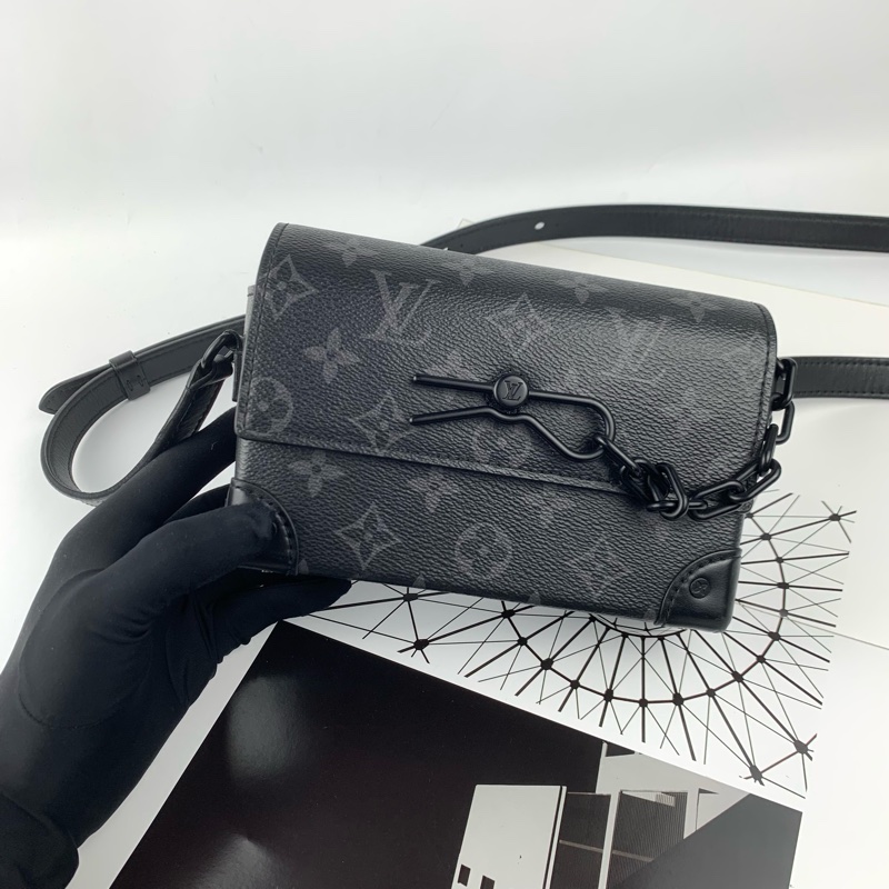 ◻️ LV Steamer 隨身包 M81783-0