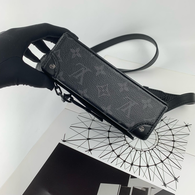 ◻️ LV Steamer 隨身包 M81783-3