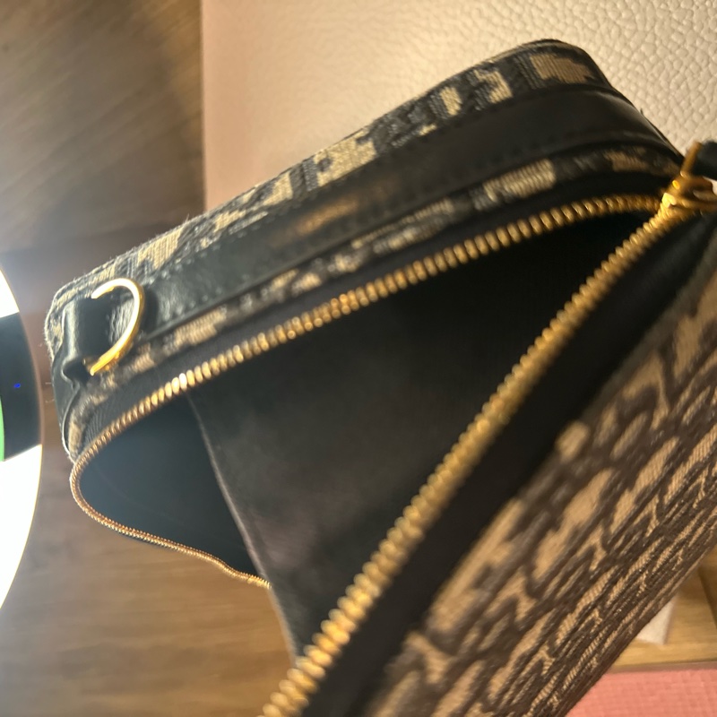 30MONTAIGNE POUCH CANVAS方型手提肩背包-14