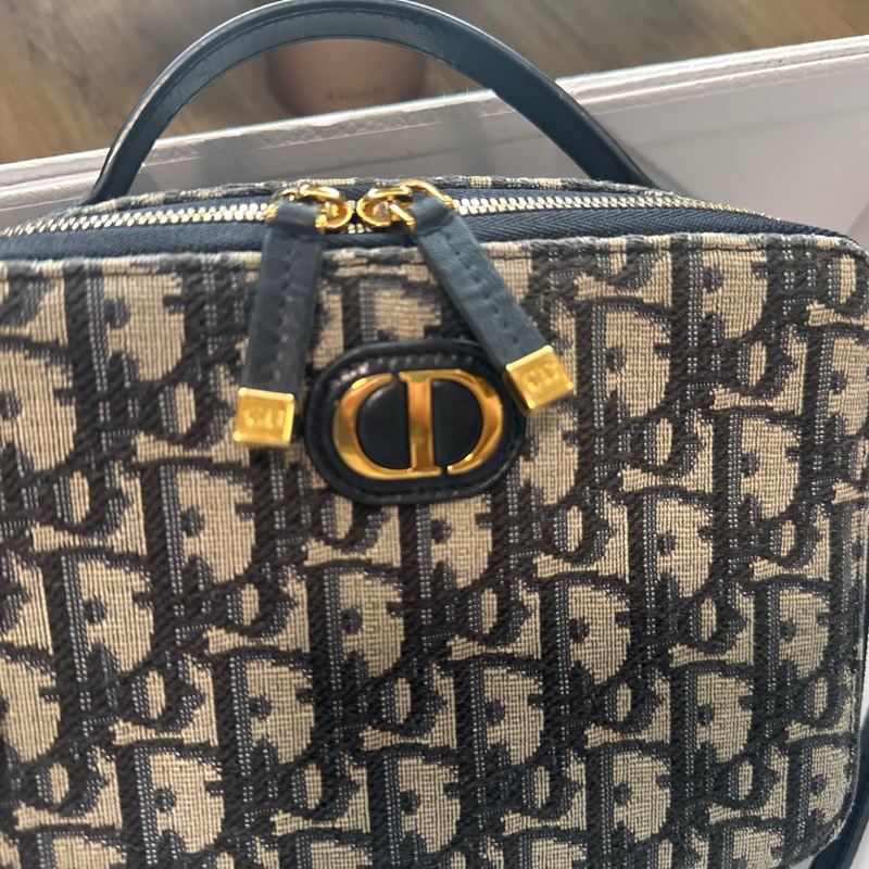 30MONTAIGNE POUCH CANVAS方型手提肩背包-16