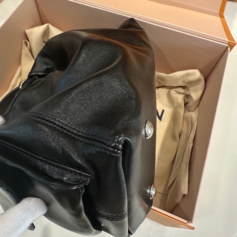 Louis Vuitton LV CarryAll cargo vibe PM 黑武士-12