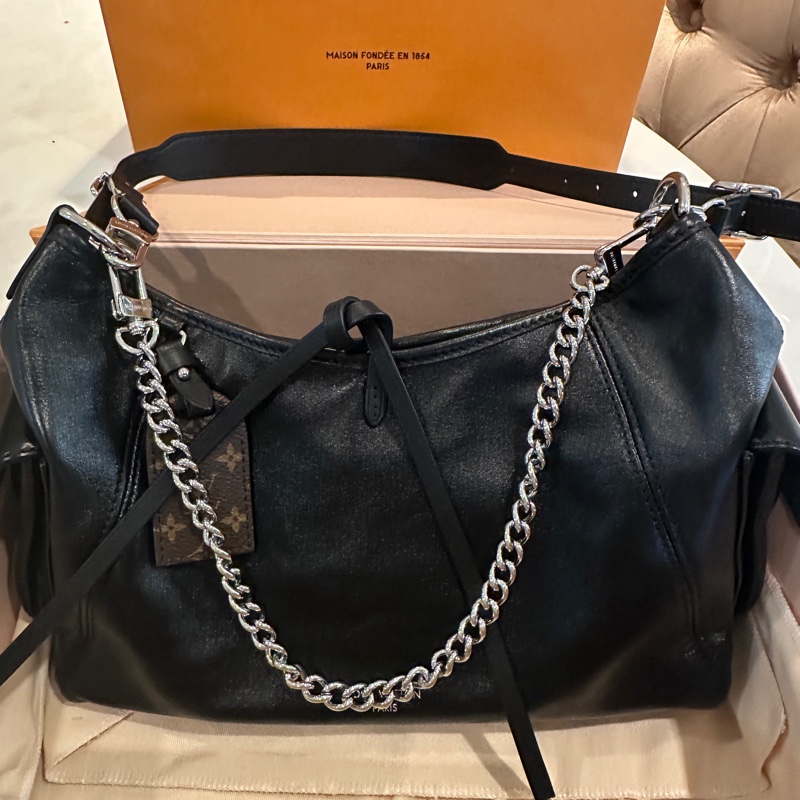 Louis Vuitton LV CarryAll cargo vibe PM 黑武士-17