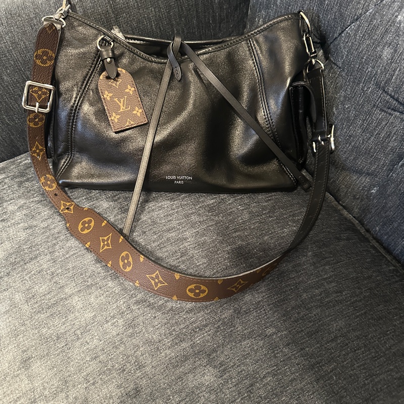 Louis Vuitton LV CarryAll cargo vibe PM 黑武士-25