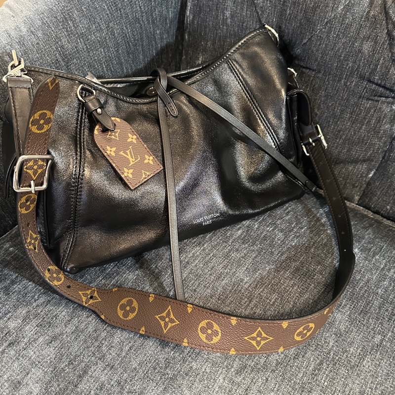 Louis Vuitton LV CarryAll cargo vibe PM 黑武士-28
