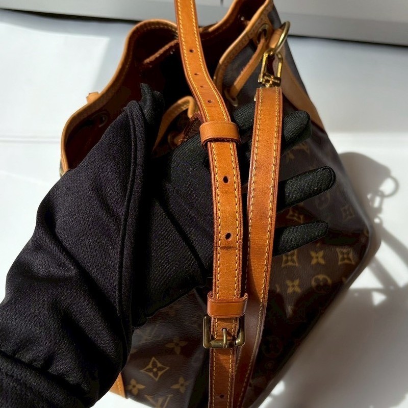 LV 老花小號水桶包-9