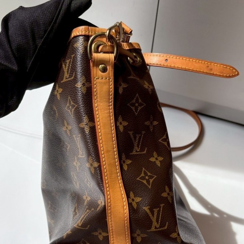 LV 老花小號水桶包-11