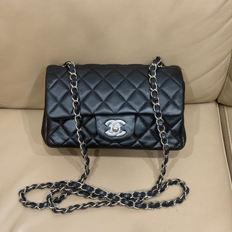 閒置帶膜🈶️購證 全配❤️香奈兒 #黑銀 #cf #mini #cf20-13