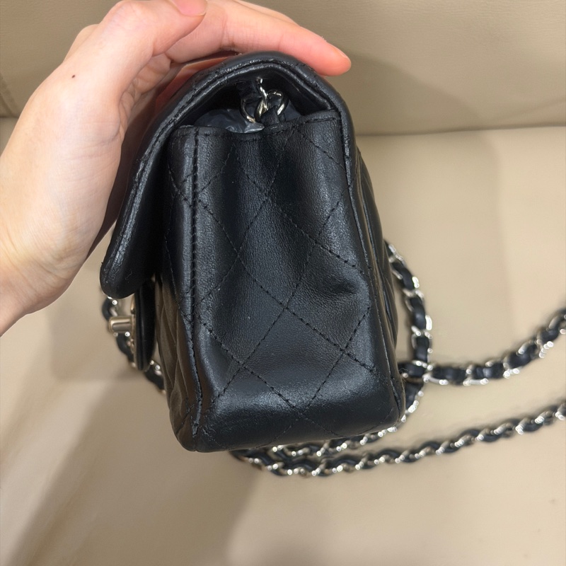 閒置帶膜🈶️購證 全配❤️香奈兒 #黑銀 #cf #mini #cf20-17