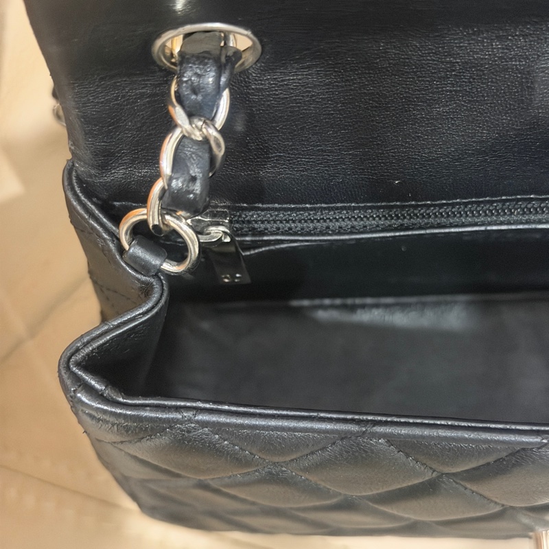 閒置帶膜🈶️購證 全配❤️香奈兒 #黑銀 #cf #mini #cf20-25