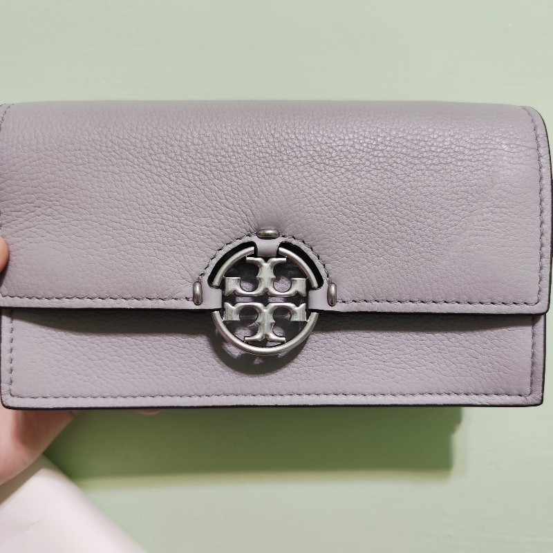 TB Toryburch MILLER 專櫃款 可拆帶皮革手拿/斜背包(淺灰)小款 全新-9