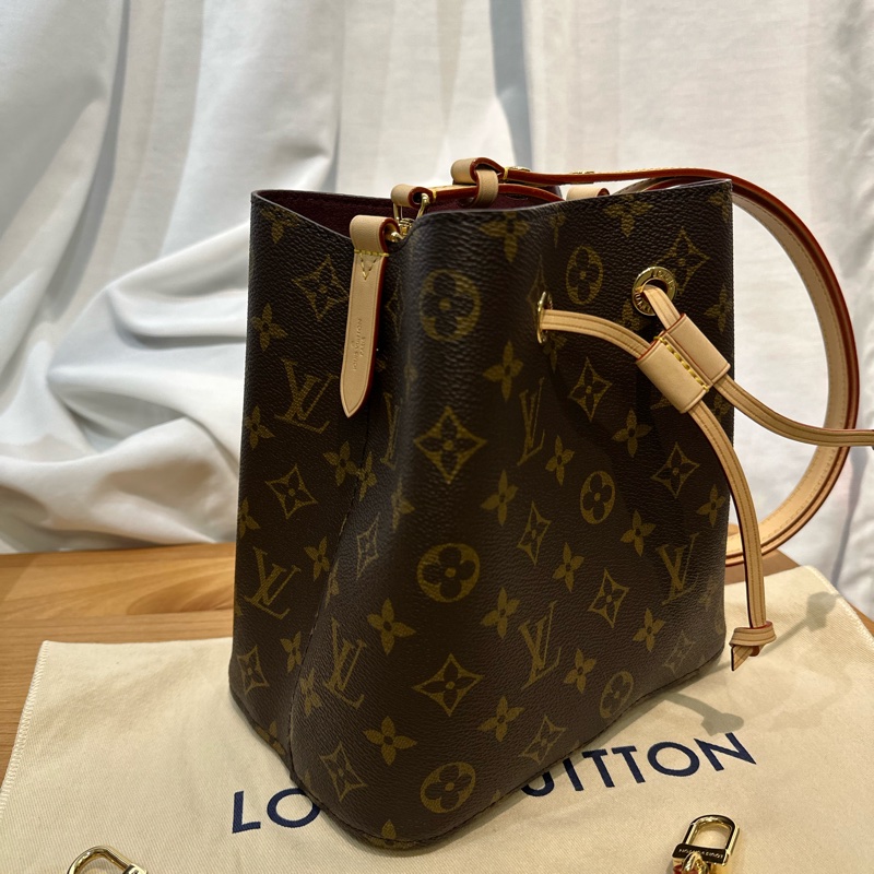 LV NEONOE BB-3
