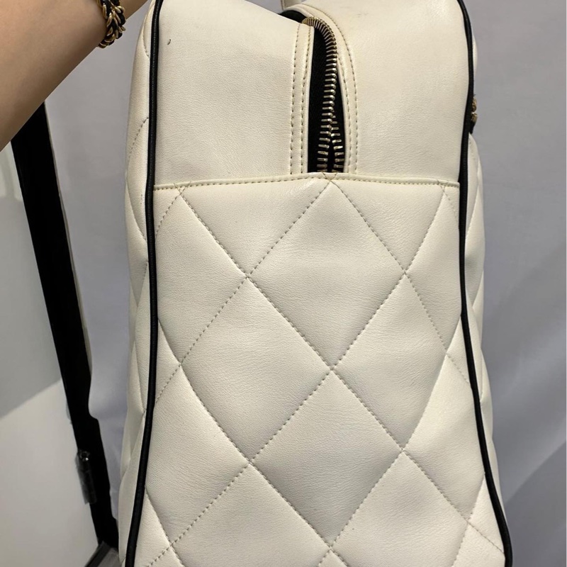 cHANEL白色保齡球包 vintage-4