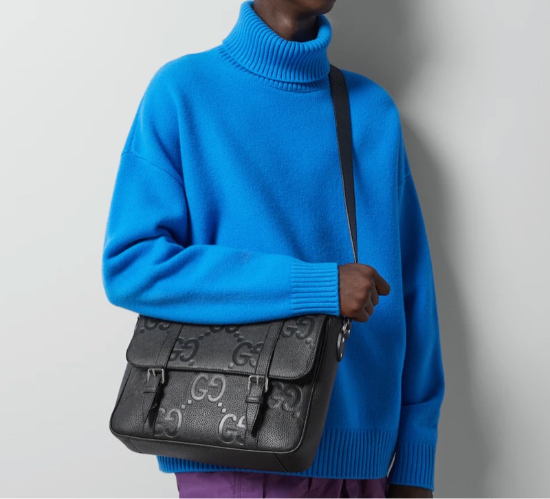 GUCCI Jumbo GG 760234黑色壓紋皮革側肩背郵差包-4