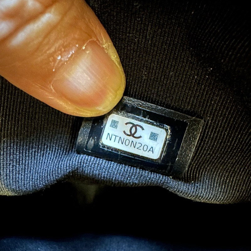 Chanel香奈兒24S呼啦圈包 黑金荔枝牛皮 蝴蝶結鏈條裝飾 手提包-8