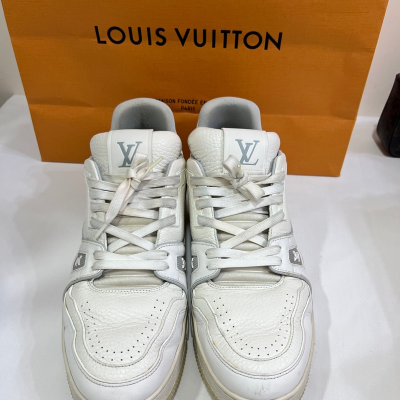 LV trainer 白色水泥灰 UK9-6