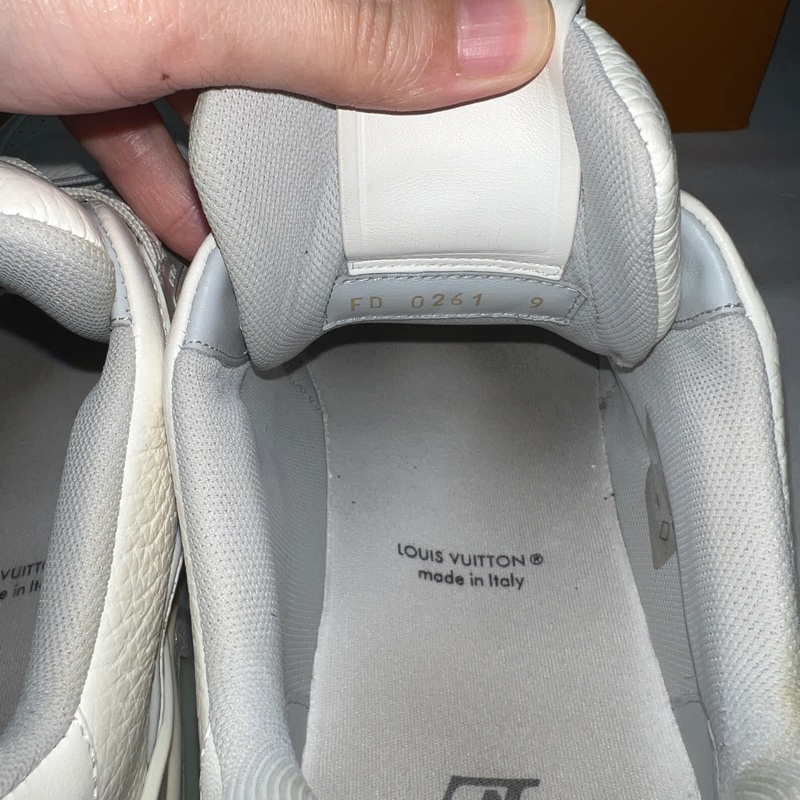 LV trainer 白色水泥灰 UK9-12