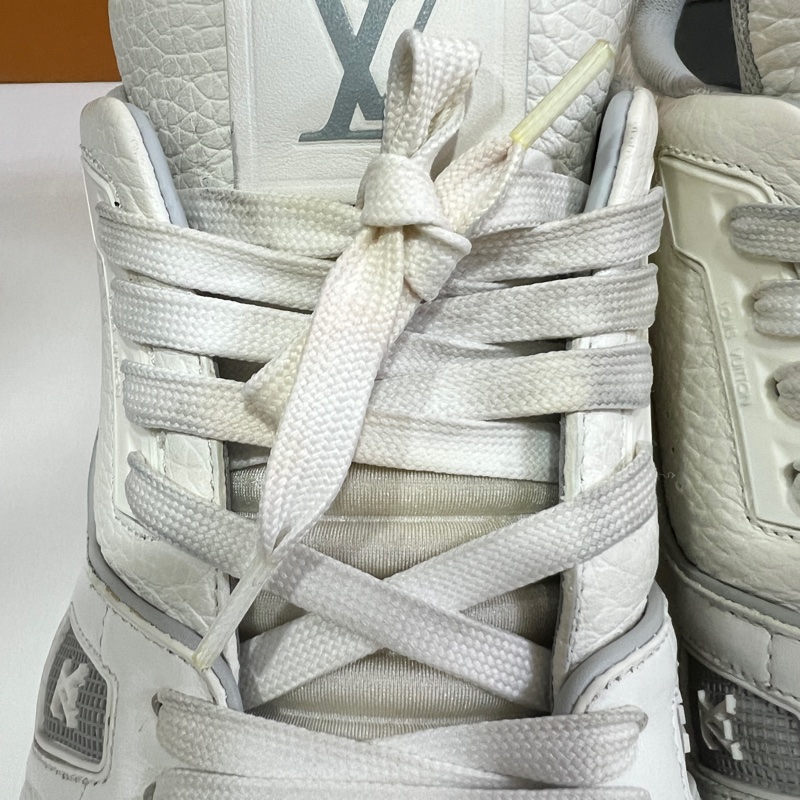 LV trainer 白色水泥灰 UK9-13