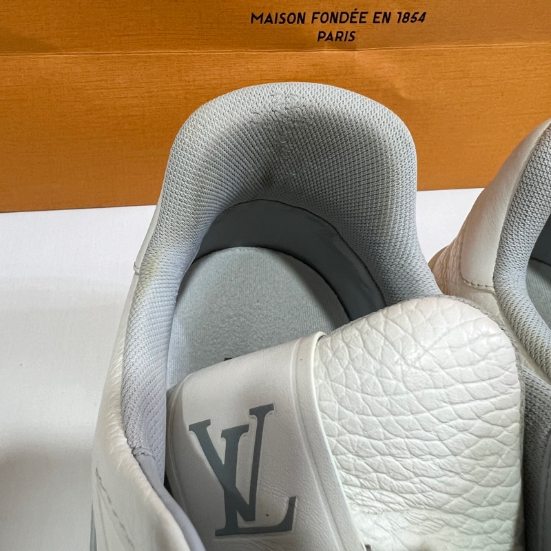 LV trainer 白色水泥灰 UK9-16