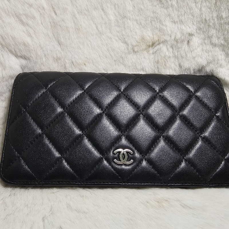 CHANEL 經典菱格紋 #黑色羊皮 #長夾 Wallet 長皮夾 #銀釦 義大利製-0