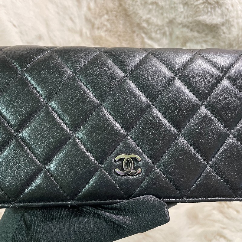 CHANEL 經典菱格紋 #黑色羊皮 #長夾 Wallet 長皮夾 #銀釦 義大利製-8