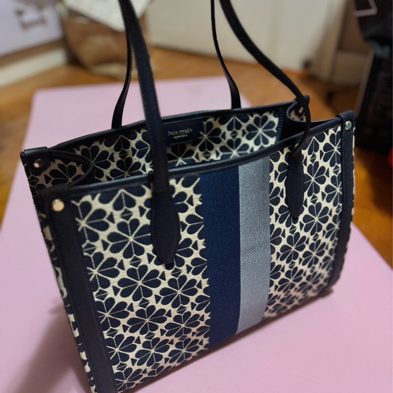 Kate Spade New York中號桃心四葉緹花包-7