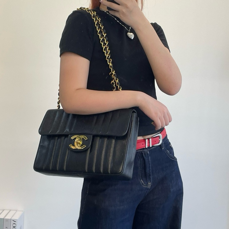 「JL精品代購」9新 香奈兒魚子醬黑金扣貝嫂30-2