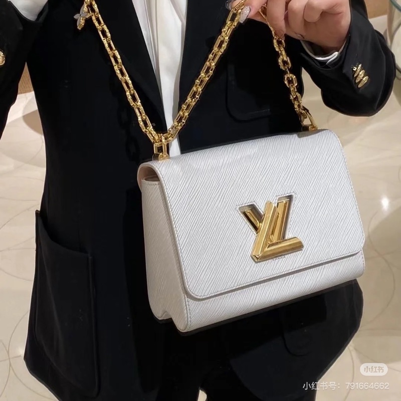 芯片款❤️ lv #twist #白金 #鏈條包 #中號-0