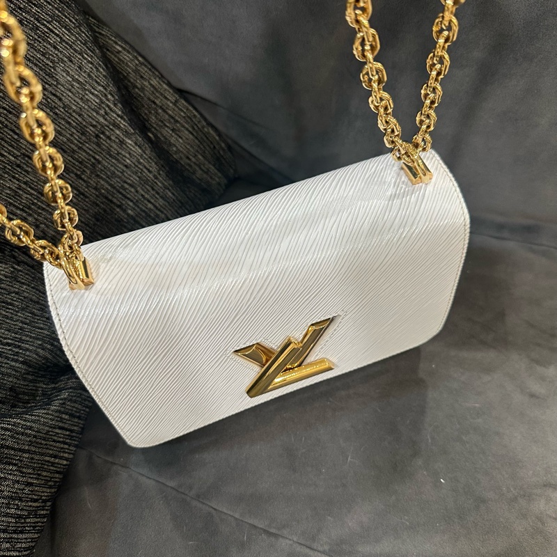 芯片款❤️ lv #twist #白金 #鏈條包 #中號-5