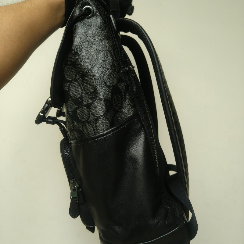 來囉‼️來囉‼️雙11優惠上車囉🚒超狂降價只到11/11🎁㊣✨COACH✨蔻馳 黑色 老花 皮革 掀蓋 抽繩 後背包/二手包/二手精品🌳二手樹屋🌳-3