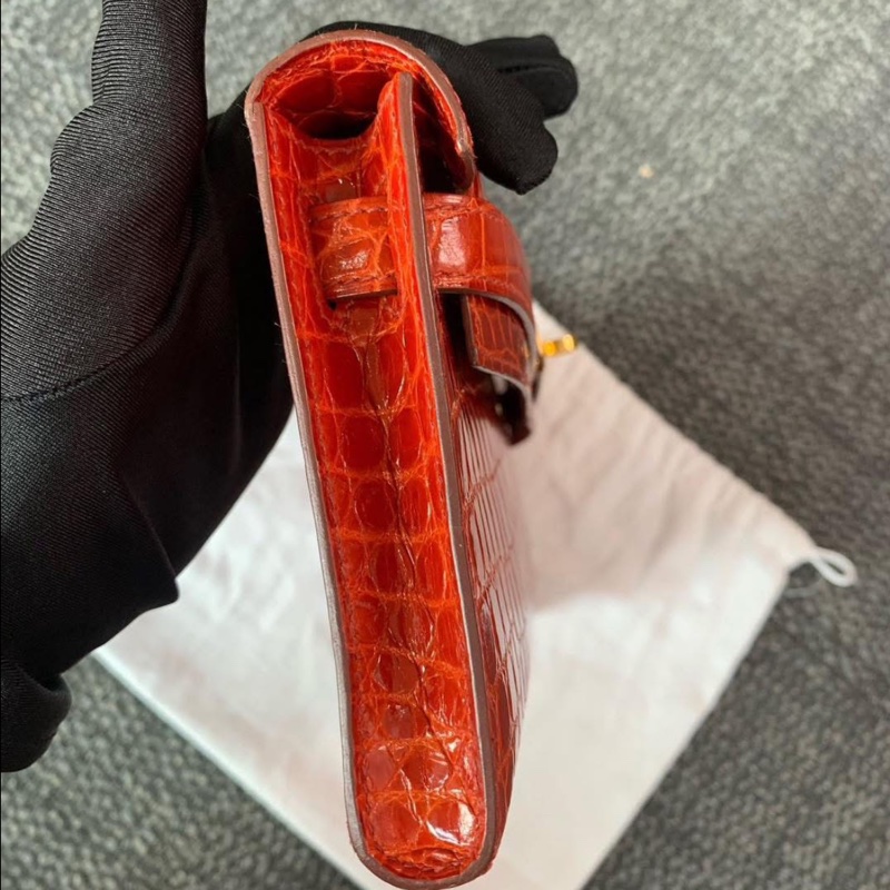 Kelly cut crocodile Color D5 T stamp ghw-3