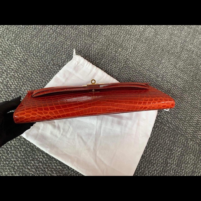Kelly cut crocodile Color D5 T stamp ghw-5