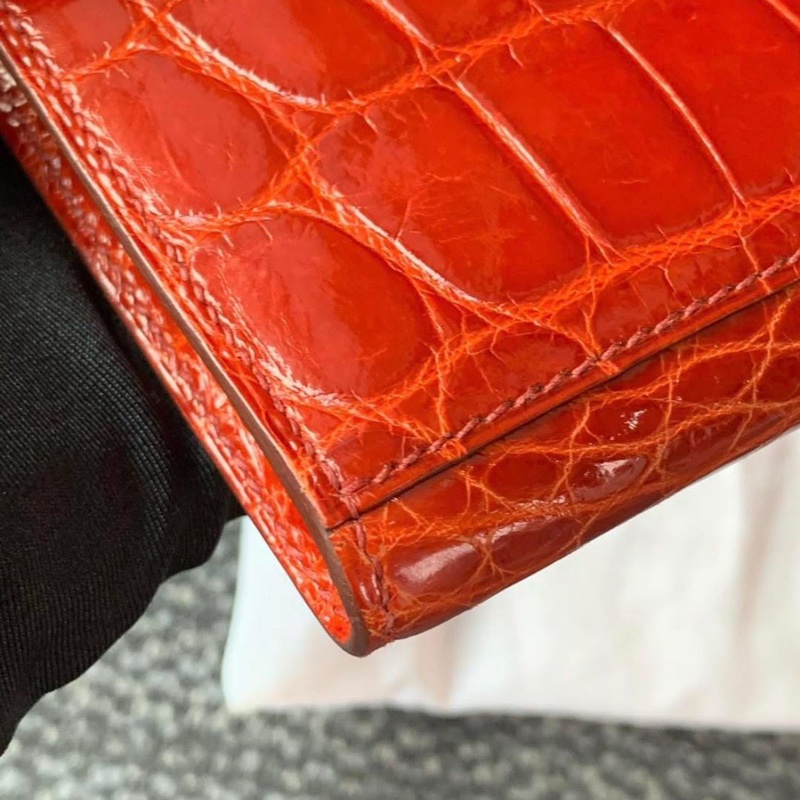 Kelly cut crocodile Color D5 T stamp ghw-15