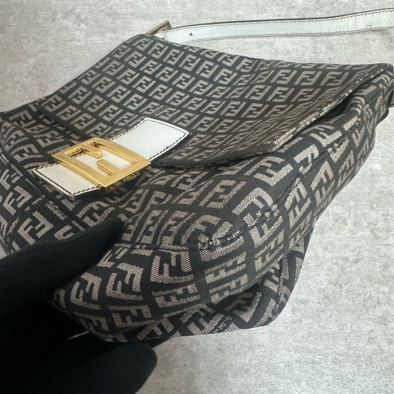 正品 Fendi vintage 法棍包-1