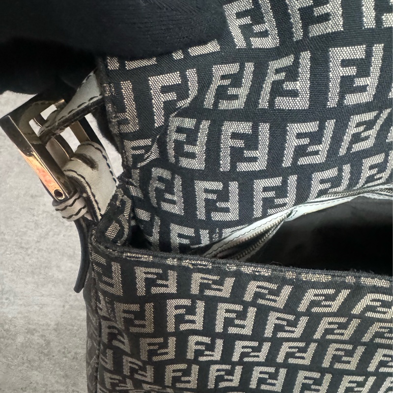 正品 Fendi vintage 法棍包-4