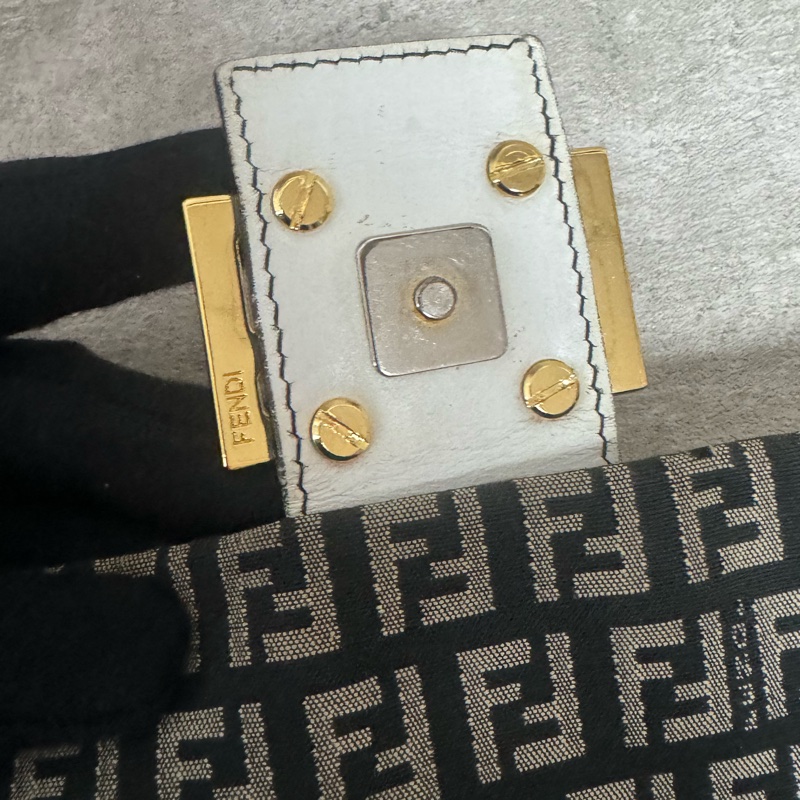 正品 Fendi vintage 法棍包-14