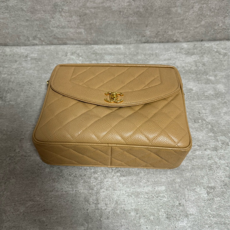 正品 稀有Chanel vintage 雕花logo金球荔枝皮方包-4