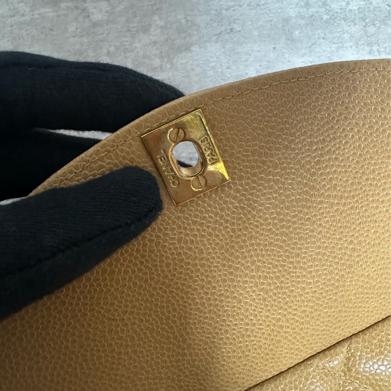 正品 稀有Chanel vintage 雕花logo金球荔枝皮方包-14