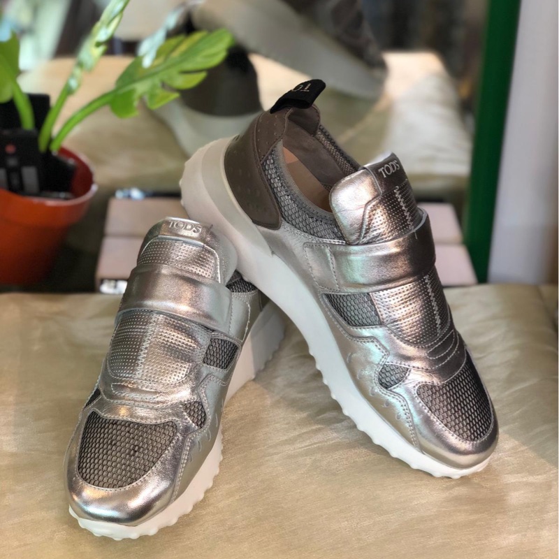 TOD’S sneaker‘s Size ard: 35-0