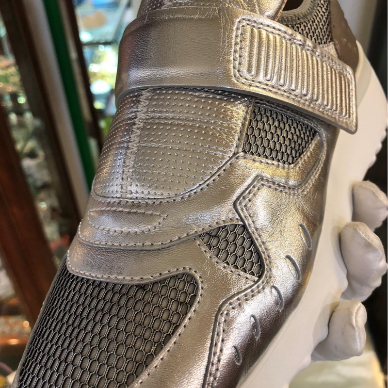 TOD’S sneaker‘s Size ard: 35-1