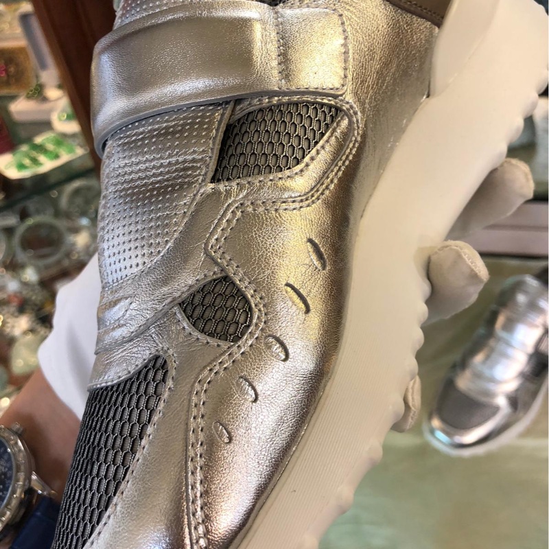 TOD’S sneaker‘s Size ard: 35-4