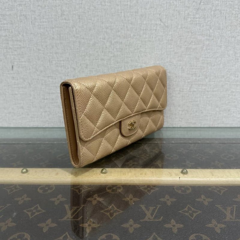 CHANEL 珠光香檳色金扣三折疊長款錢包 18*10.5*2 98新 配件塵袋-1